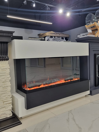 Каминокомплект Cube 36 - Белый с черным с очагом Astra 36 RF (выставочный образец)_0